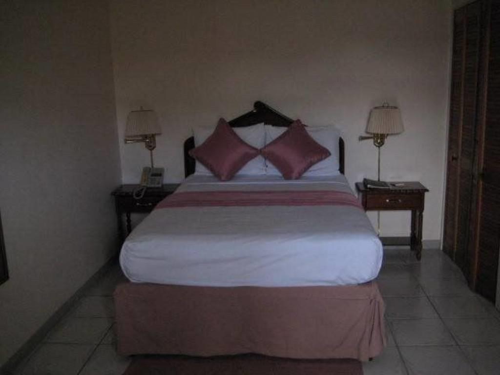Villa Sonate Runaway Bay Εξωτερικό φωτογραφία