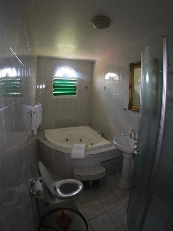 Villa Sonate Runaway Bay Εξωτερικό φωτογραφία