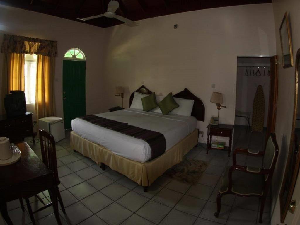 Villa Sonate Runaway Bay Εξωτερικό φωτογραφία